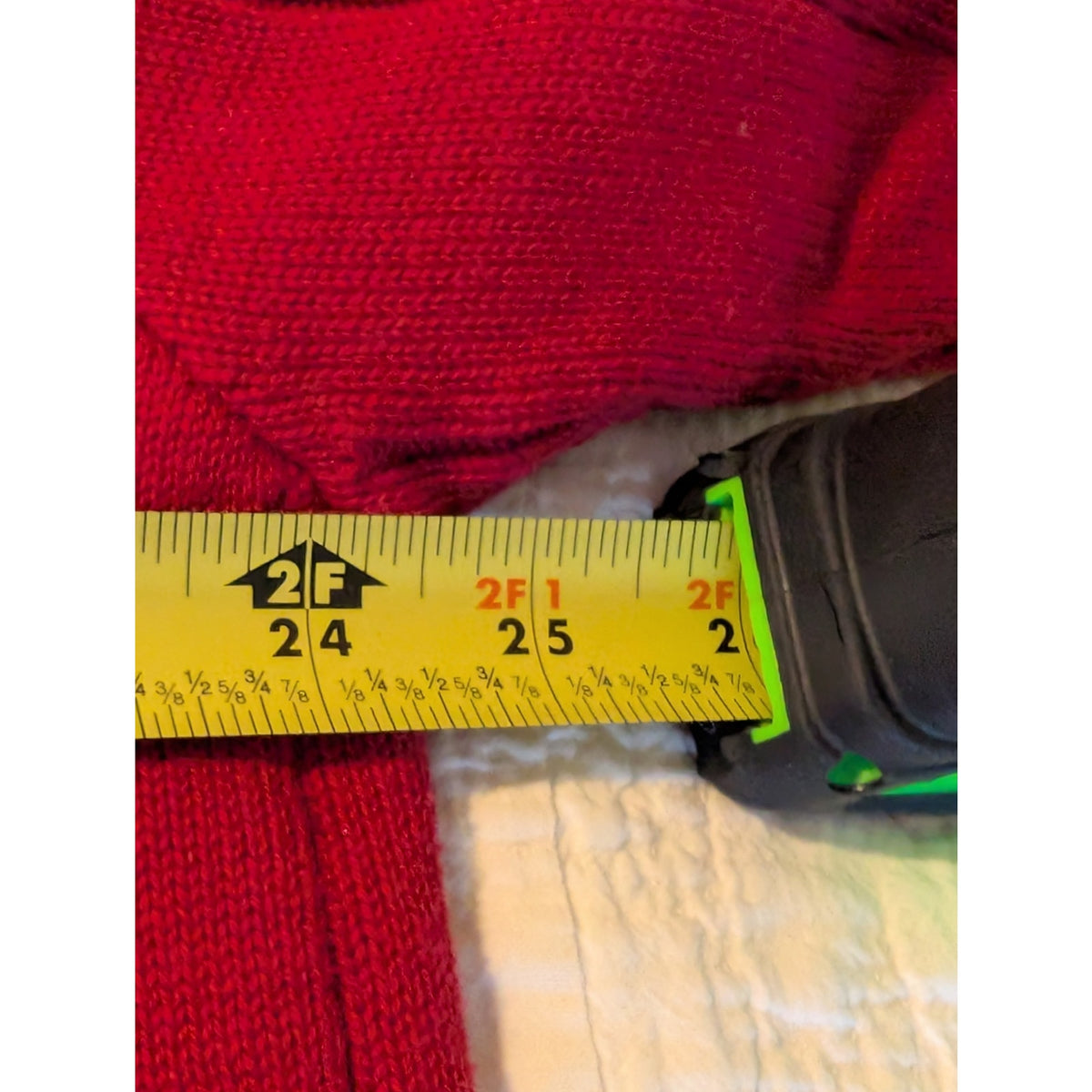 Faconnable Designed & Made in FranceRed Ribbed V Neck Pullover Sweater Sz M