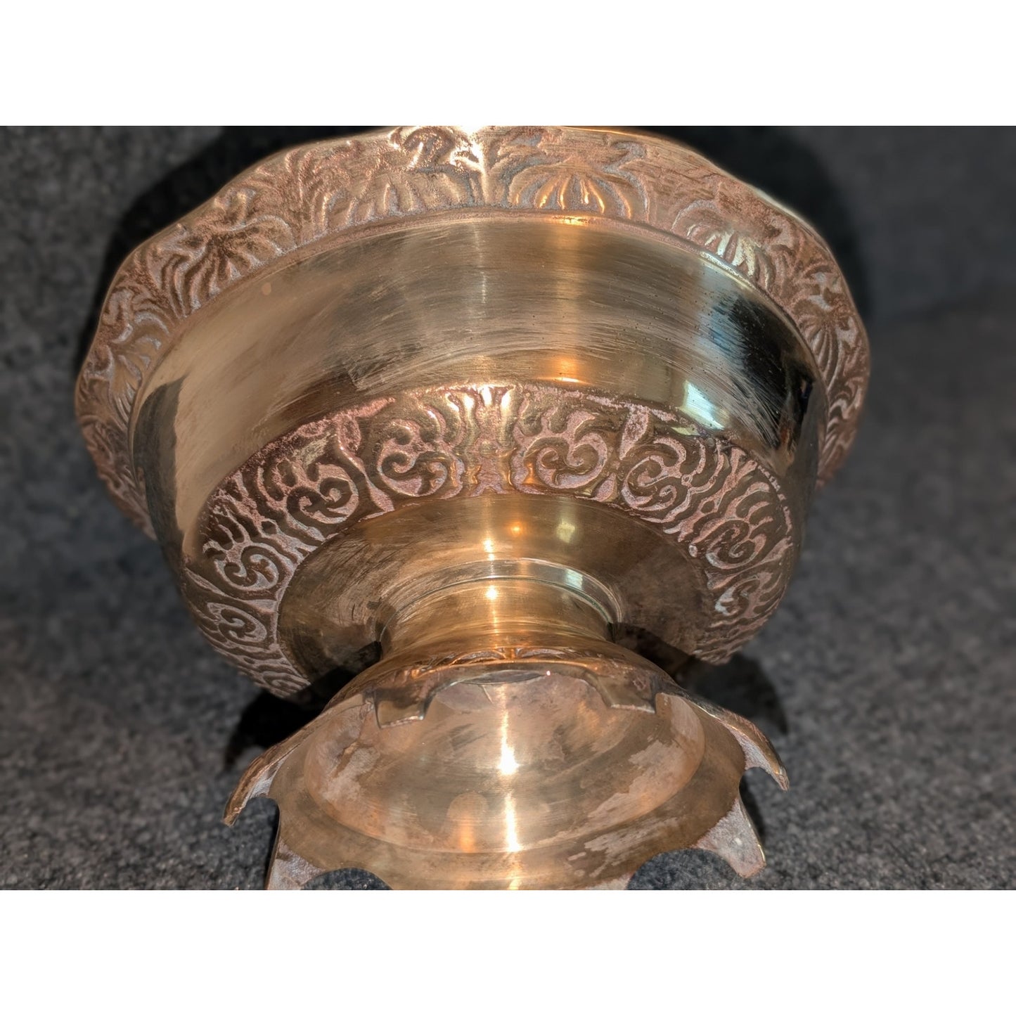 Mid-Century 1960s Pedestal Heavy Brass Decorative Bowl