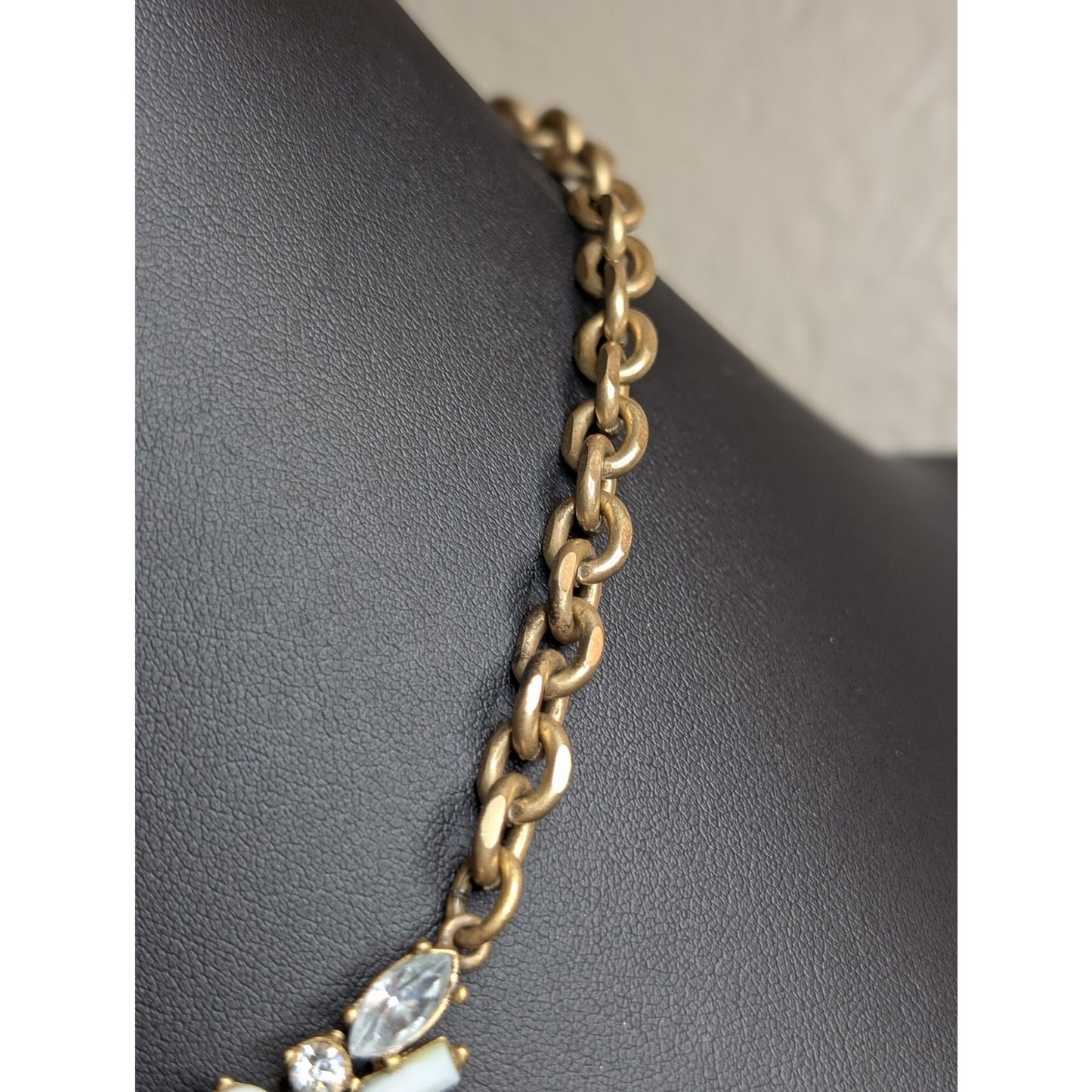 Loft Green Yellow White Rhinestone Floral Gold Tone Chain Bib Statement Necklace