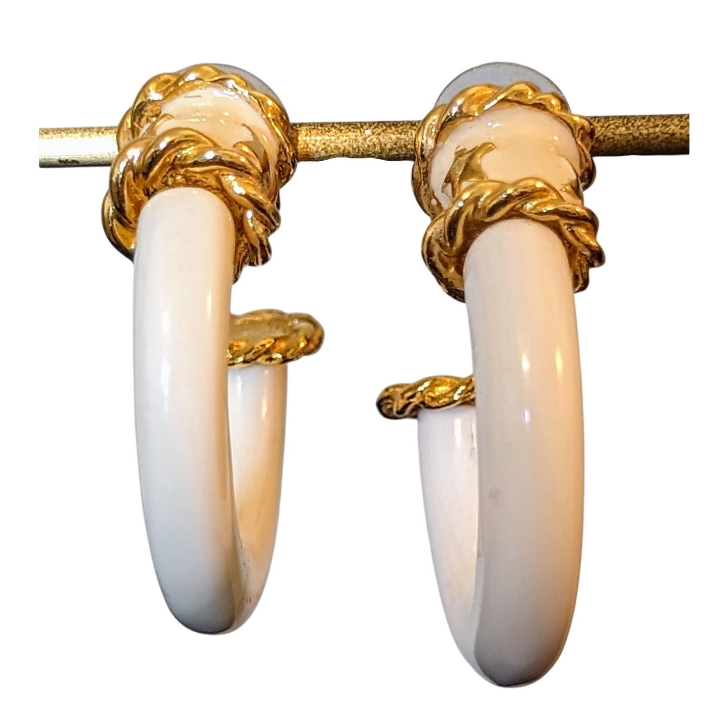 Vintage Cream Enamel Gold Star Rope Trim Nautical 3/4 Hoop Earrings