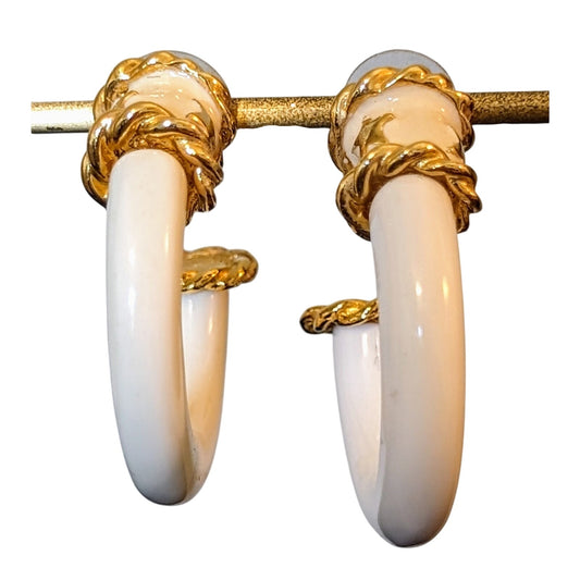 Vintage Cream Enamel Gold Star Rope Trim Nautical 3/4 Hoop Earrings