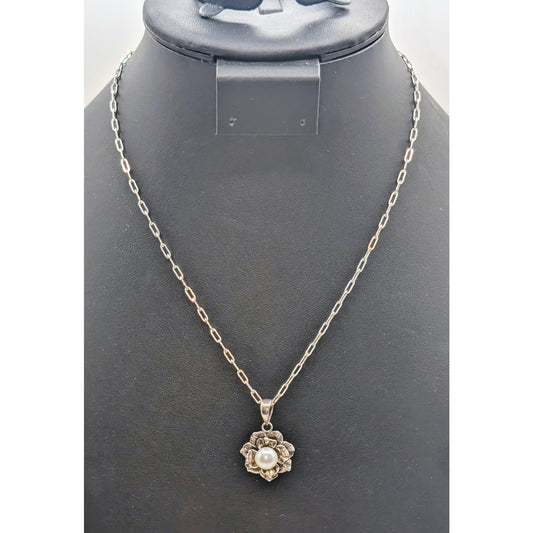 Vintage 925 Sterling Silver Floral Center Pearl Pendant 18"-20" Chain Necklace