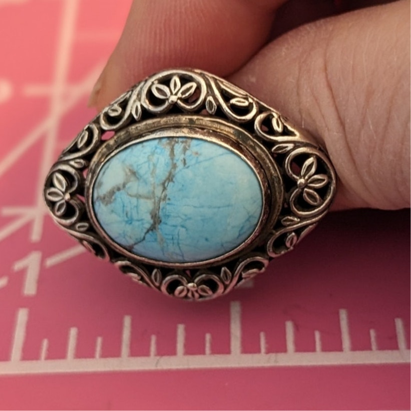 Large Turquoise Filigree Marked 925 Sterling Ring Size 8.5