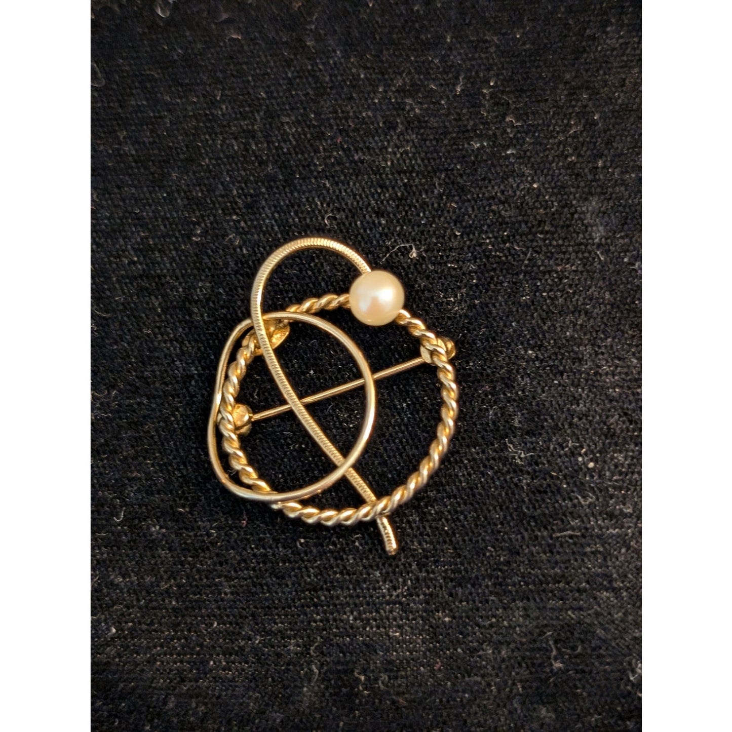 Signed Carla 1/20 12K Gold Filled Pearl Scatter Pin