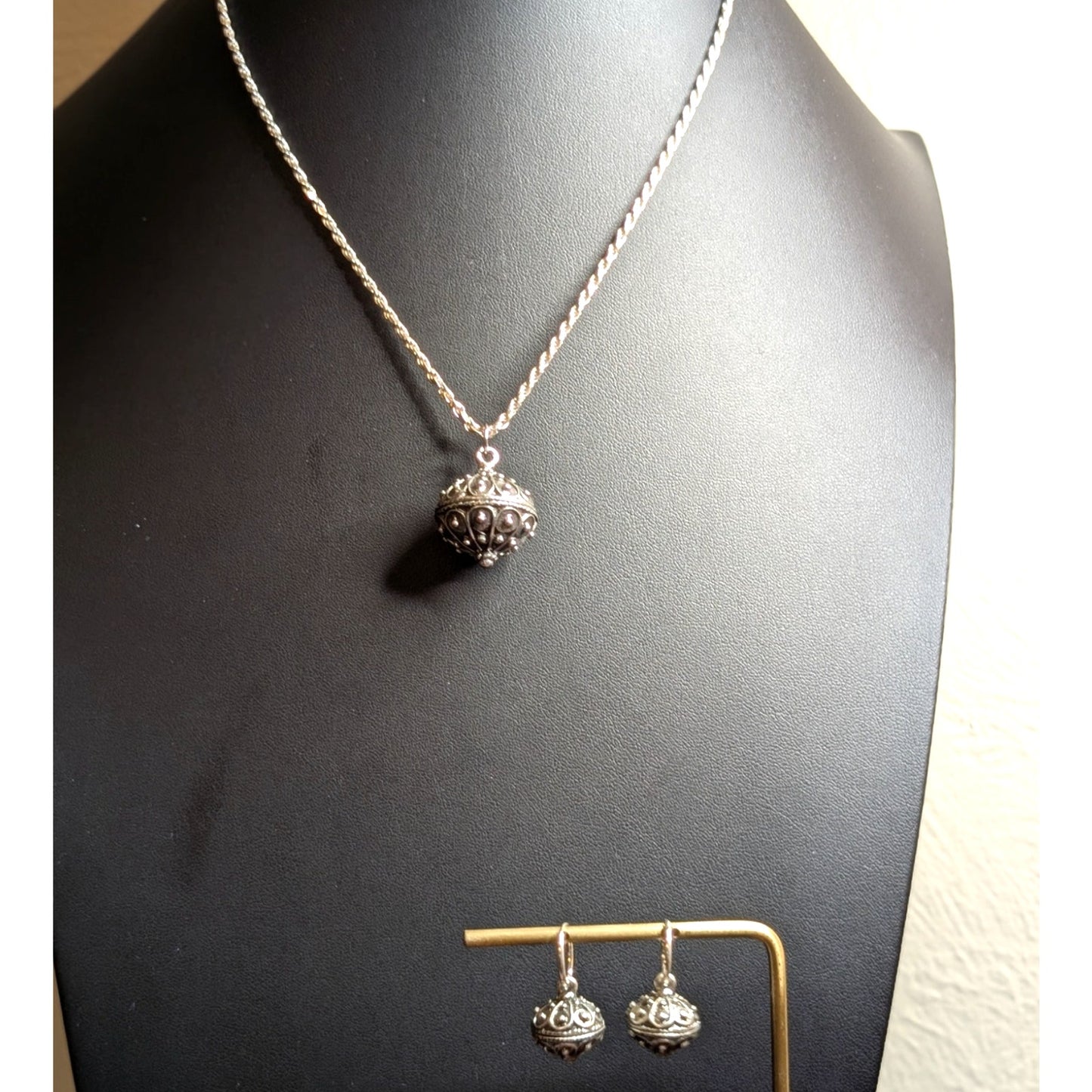 VTG 925 Italy SS Rope Chain Bali Ball Pendant & Hoop Dangle Earring Set 24.39g