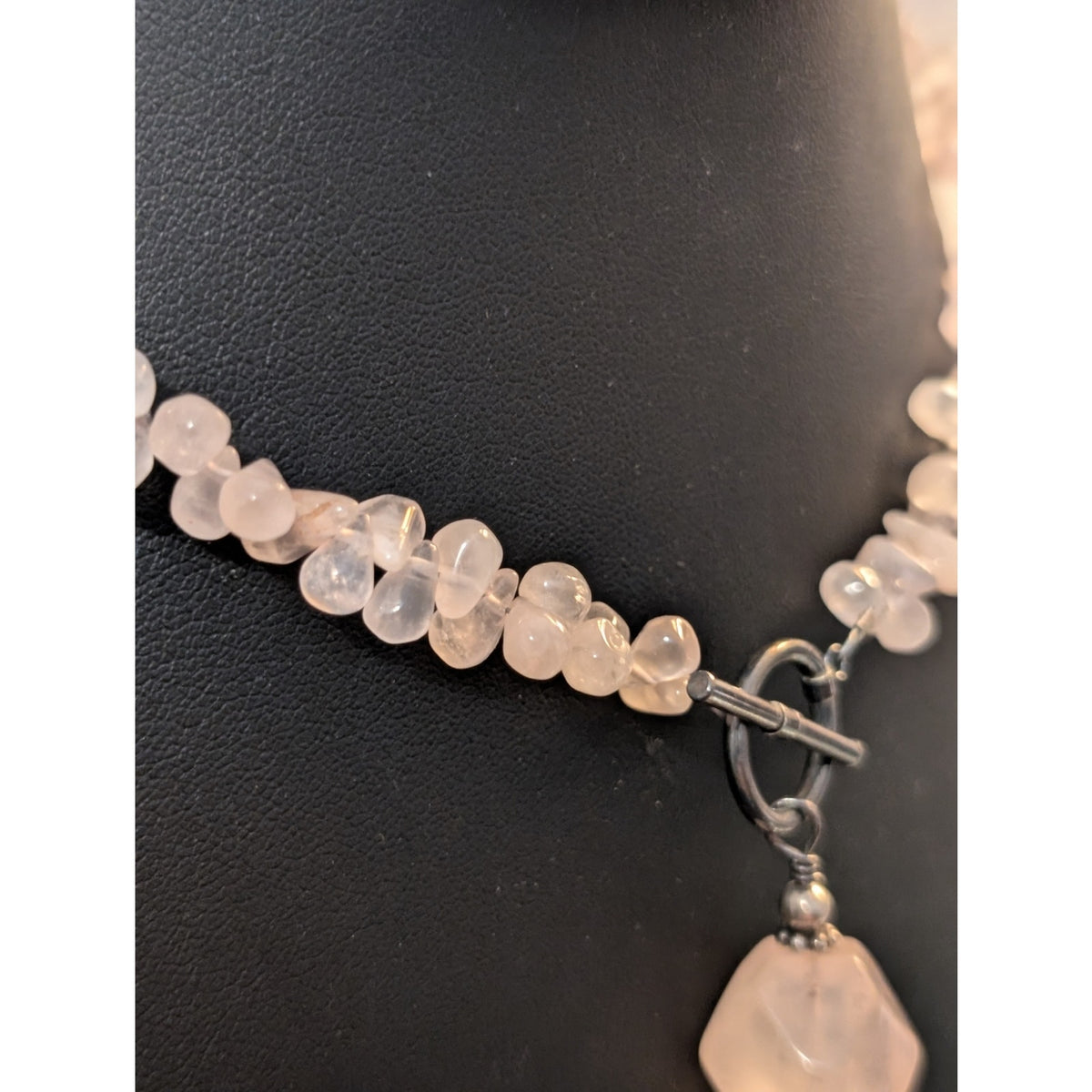 Silpada Retired Pink Rose Quartz Teardrop Stone 925 Sterling Silver Necklace