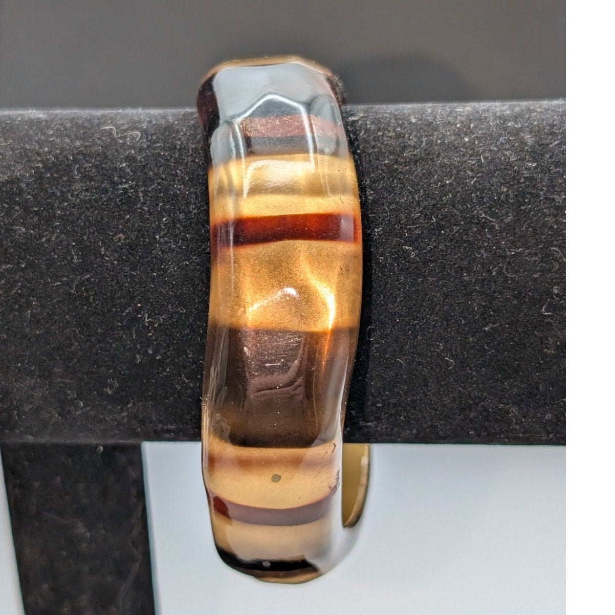 Vintage Tortoise Stripe Lucite Bangle Bracelet