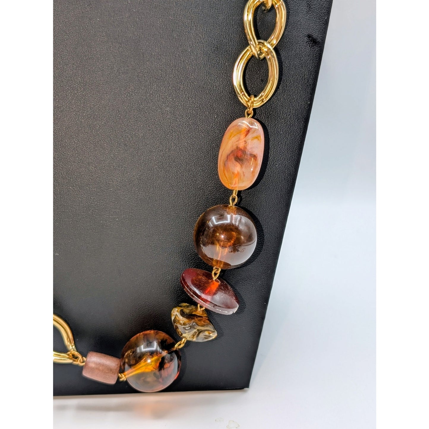 Chunky Gold Tone Chain Link Amber Acrylic Bead 34" Necklace
