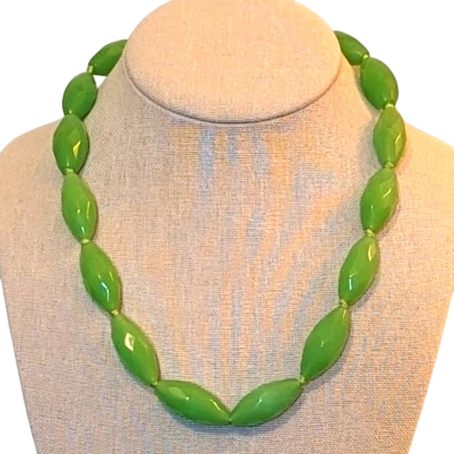 Elongated Faceted Green Glass Bead 20" Necklace
