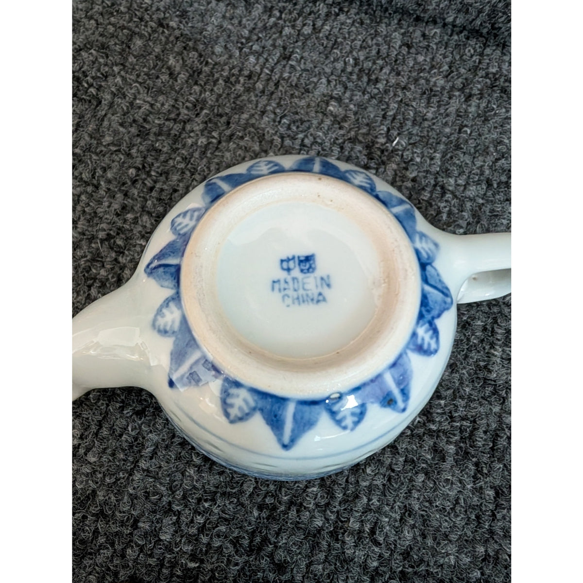 Chinese Rice Ware Vintage 7 Pc Porcelain Tea Set Platter Teapot & Four Cups