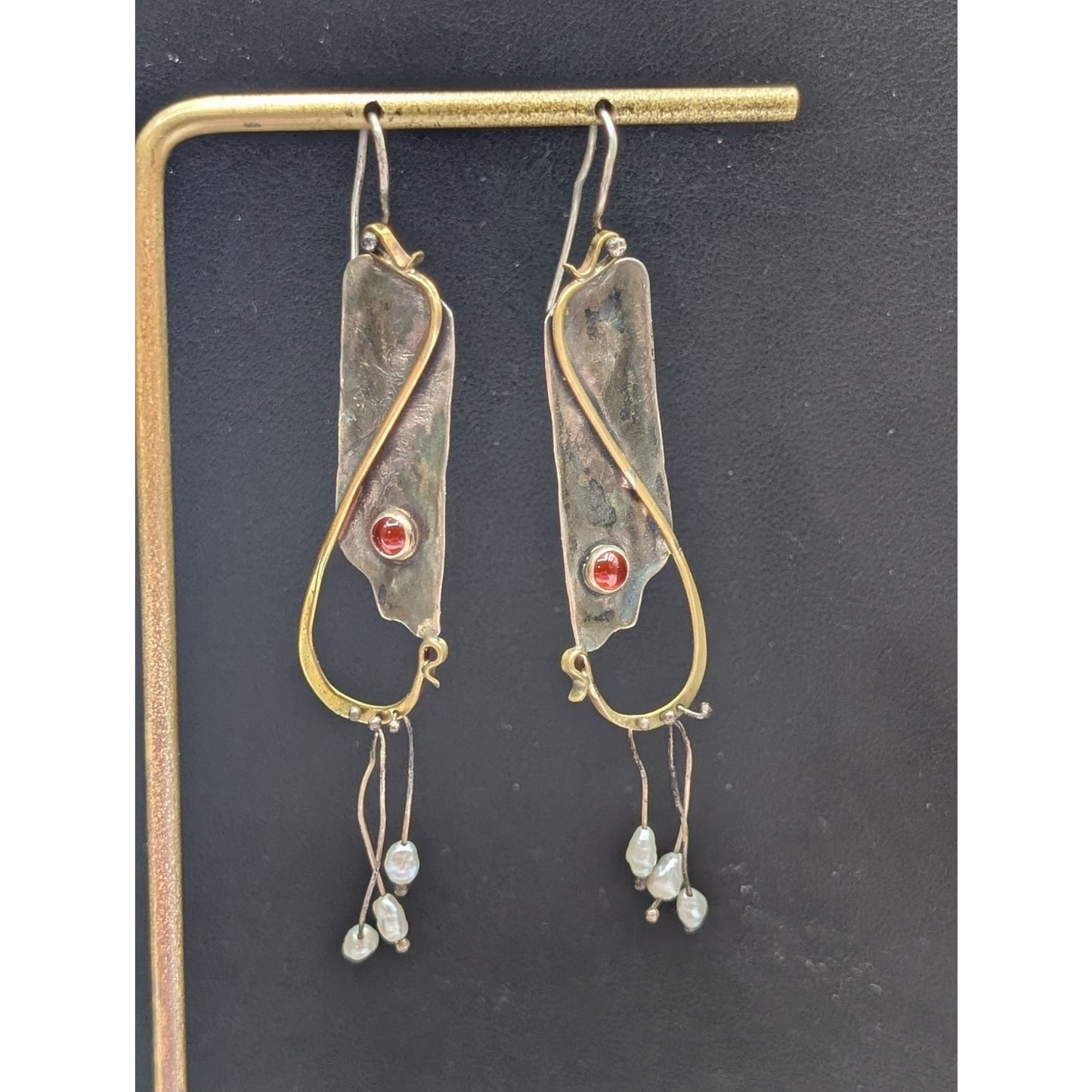 Vtg Sterling Brass Carnelian Stone & Freshwater Pearl Dangle Artisan Earrings