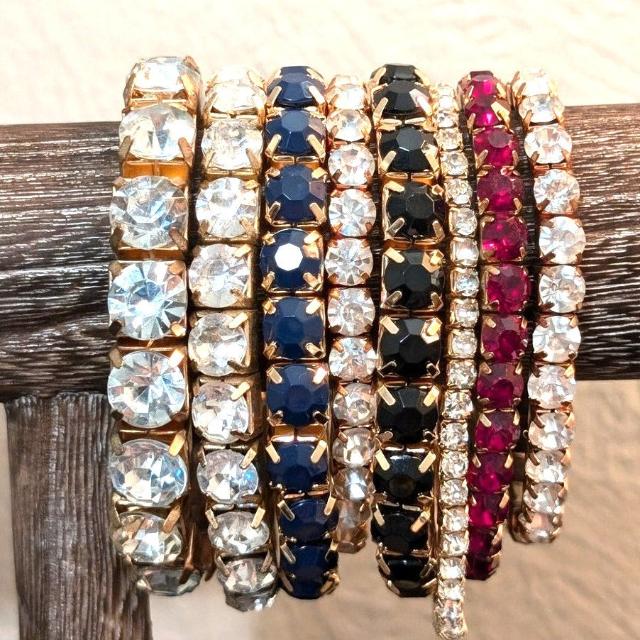 Lot of 8 Rhinestone Stretch Bracelets