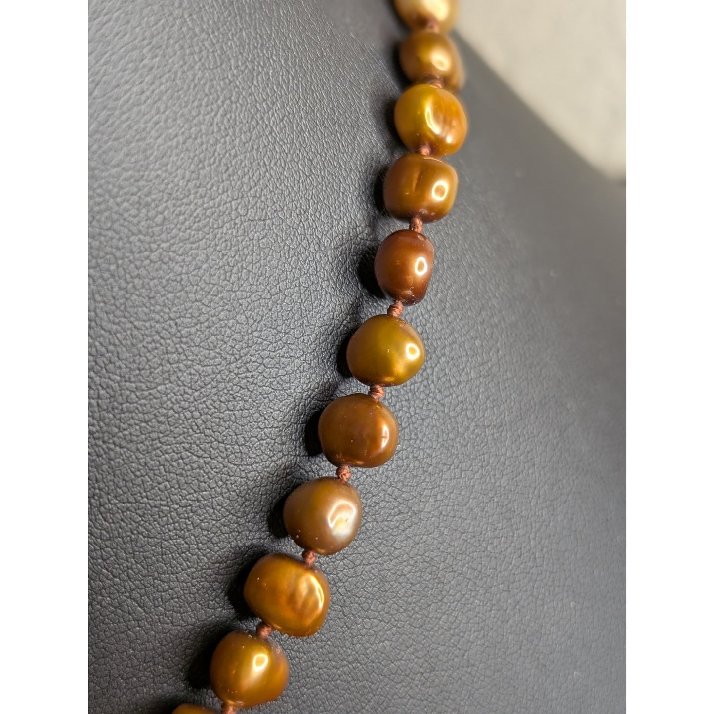 17" Gold Tone Genuine Copper Pearl Glass Teardrop Station Toggle Necklace