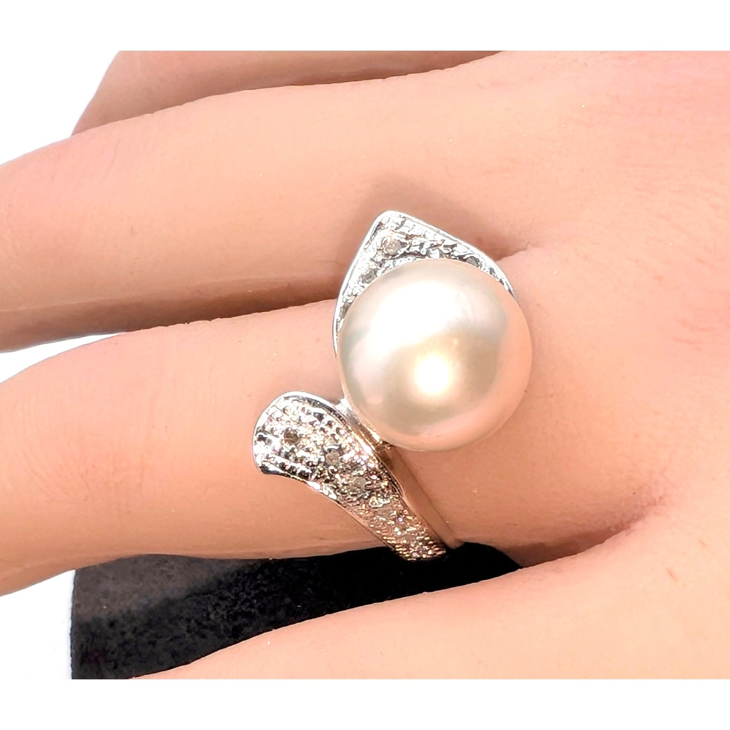 Italian Designer Boccati Sterling Silver Diamond & Pearl By Pass Ring Size 7.25