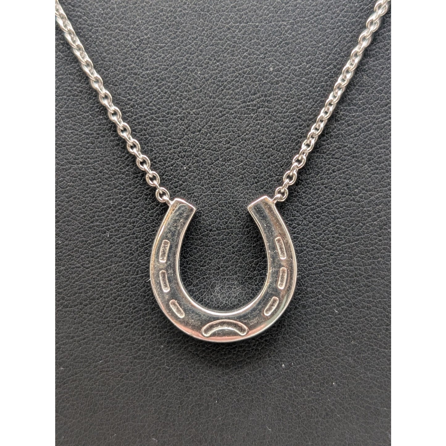Silver Tone Unknown Maker Horseshoe 16" 18" & 20" Necklace