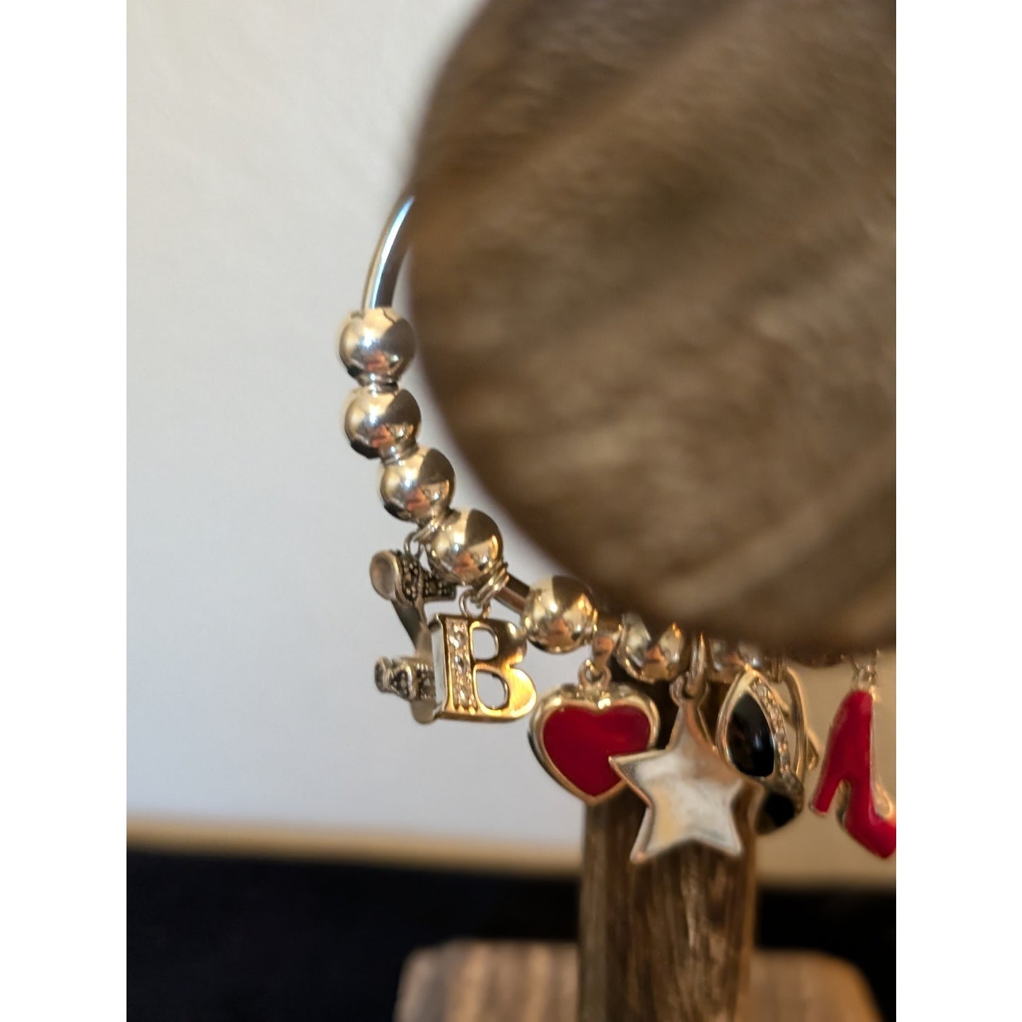 925 Sterling Ball Charm Silver Tone Cuff Bracelet W/ 11 Sliding Balls & 6 Charms