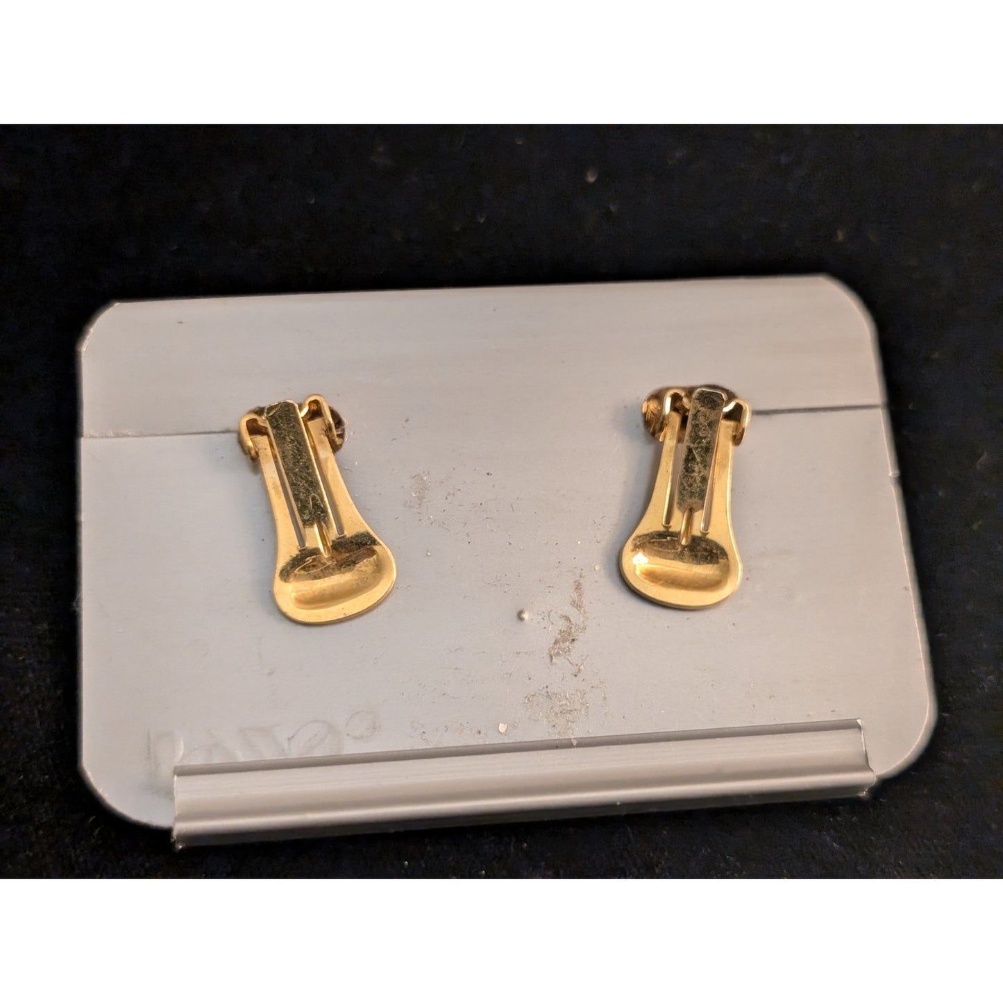 NWT Vintage 1928 Mother of Pearl Blue Stone Clip On Earrings
