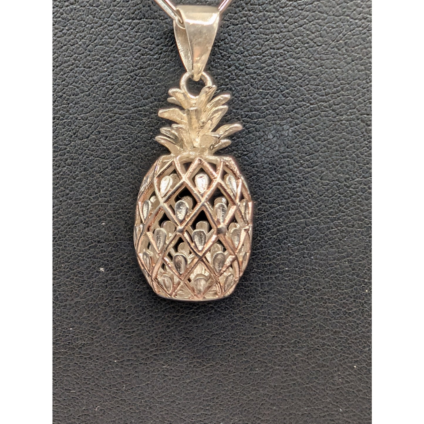 Vintage 925 Sterling Silver 3D Pineapple Pendant Unique Chain Link Necklace 7.4g