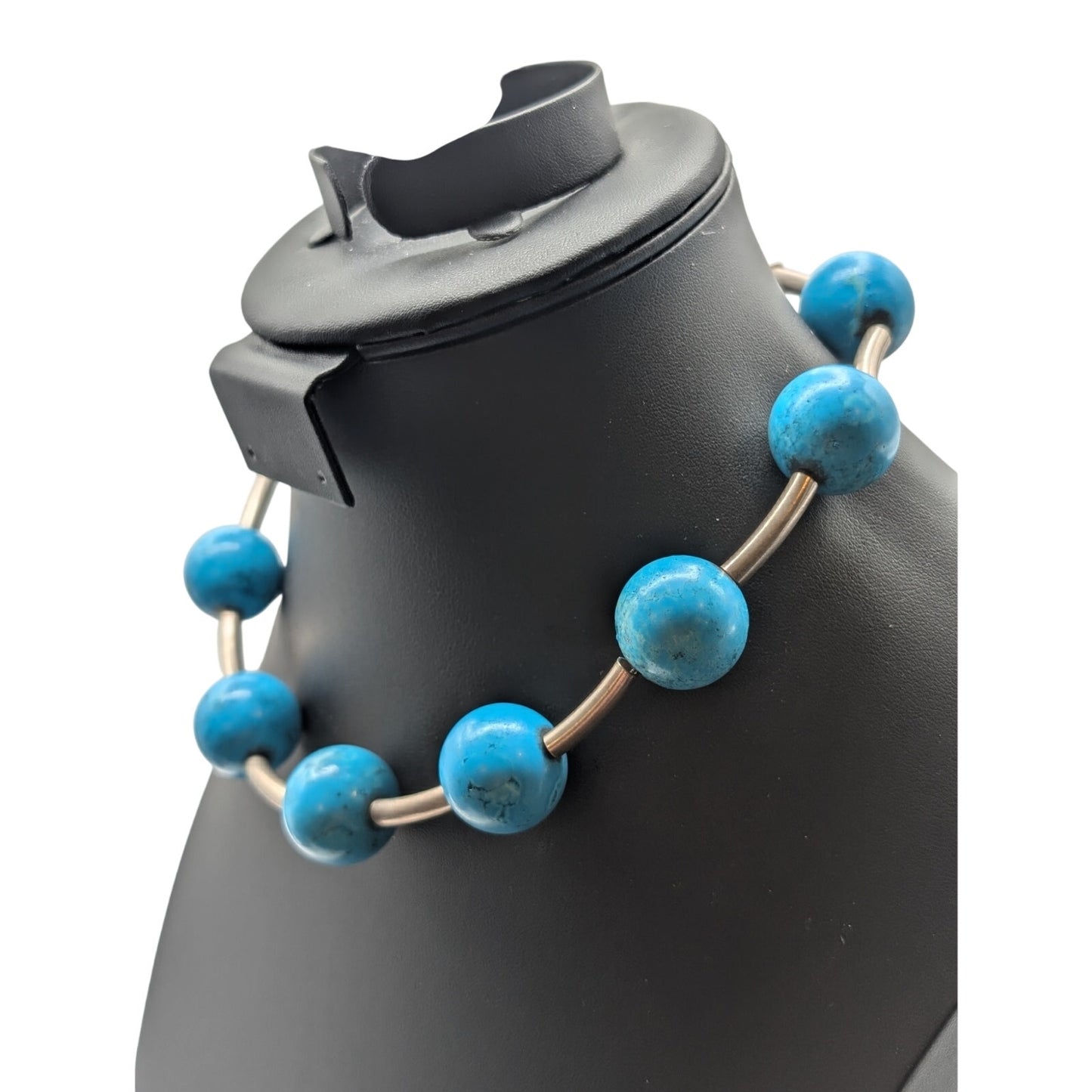 Heavy Blue Stone Bead Curved Silver Tone Rod Bead 17" Necklace