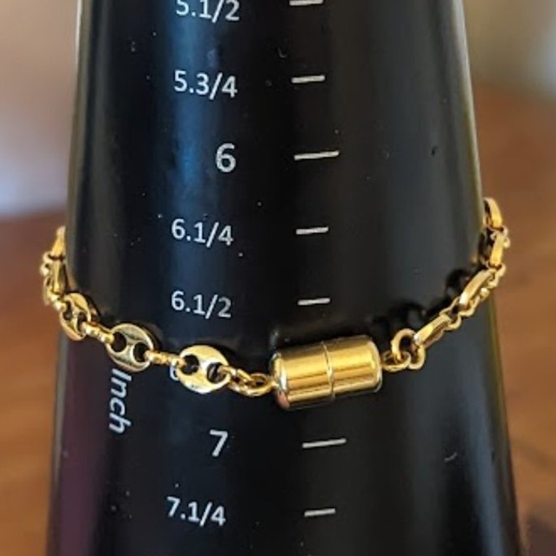 Bronze Rhinestone Beaded Stretch and Gold Tone Magnet Closure Chain Bracelets