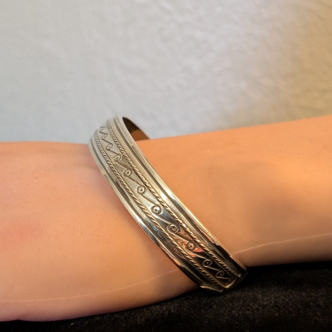 MMA BMCO 925 Sterling Silver Panther Ends Cuff Bracelet