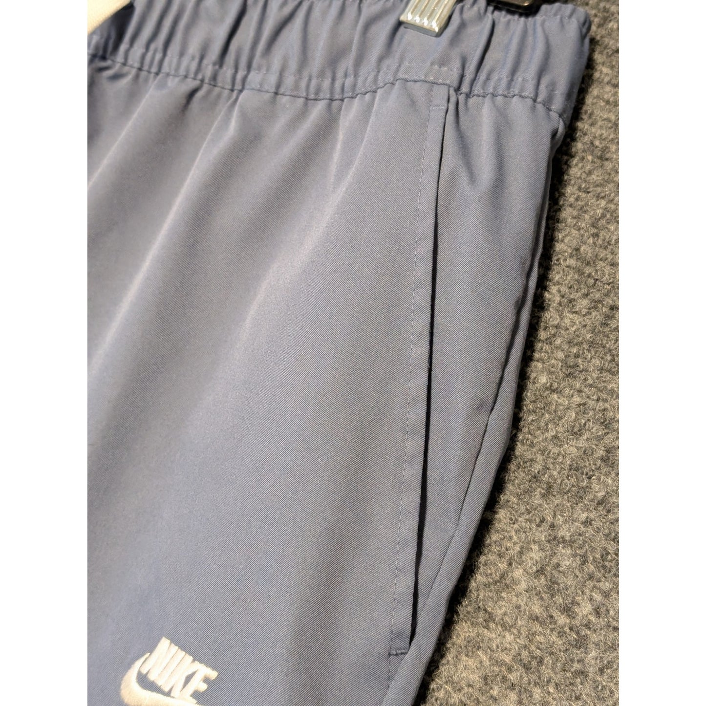 NIKE Smoke Blue Club Woven Taper Leg Dri Fit Elastic Drawstring Waist Sz L Pants