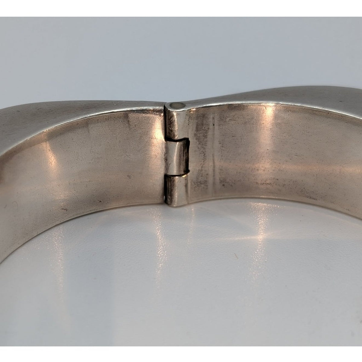 Vintage Taxco 925 Sterling Mexico Chunky Rectangle Hinged Bangle Bracelet