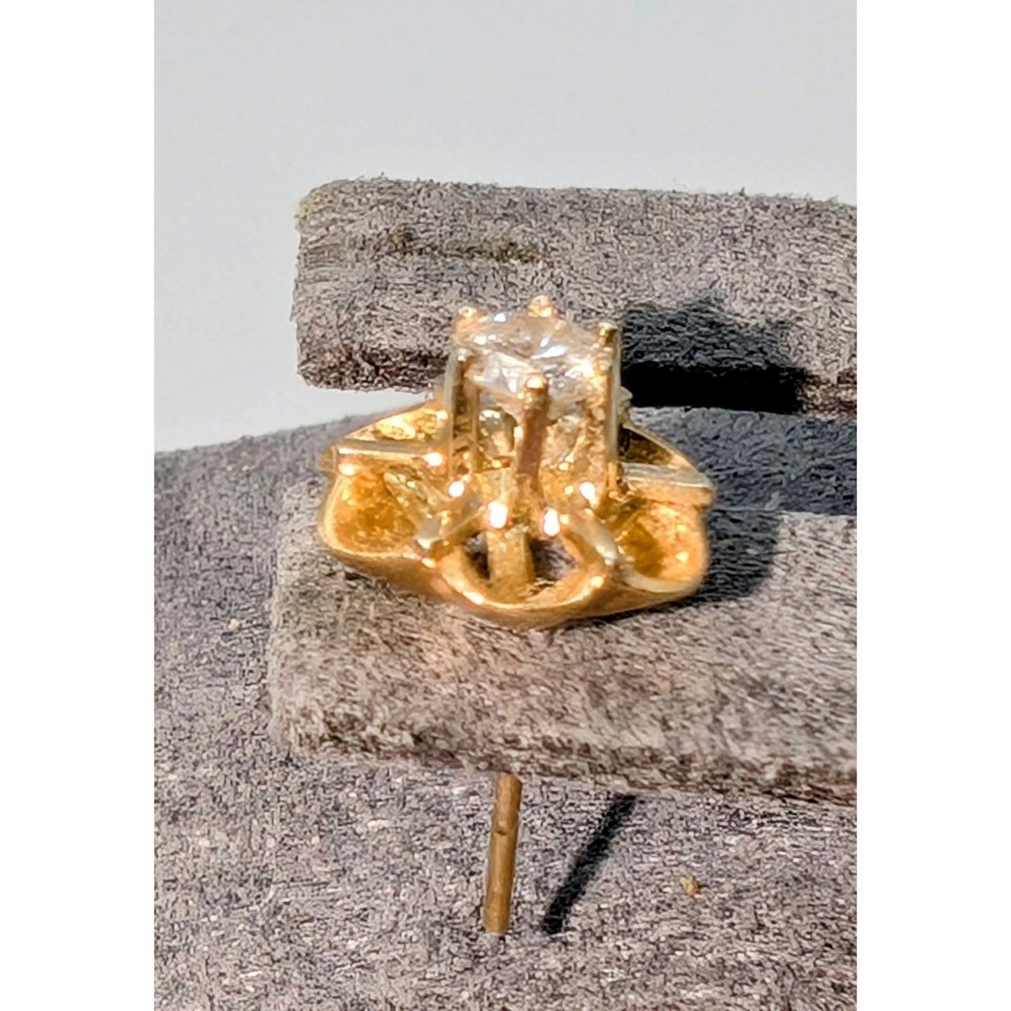 Single 14K Gold 4mm 1/2 Carat TDW Diamond Buttercup Ear Stud Earring .62g