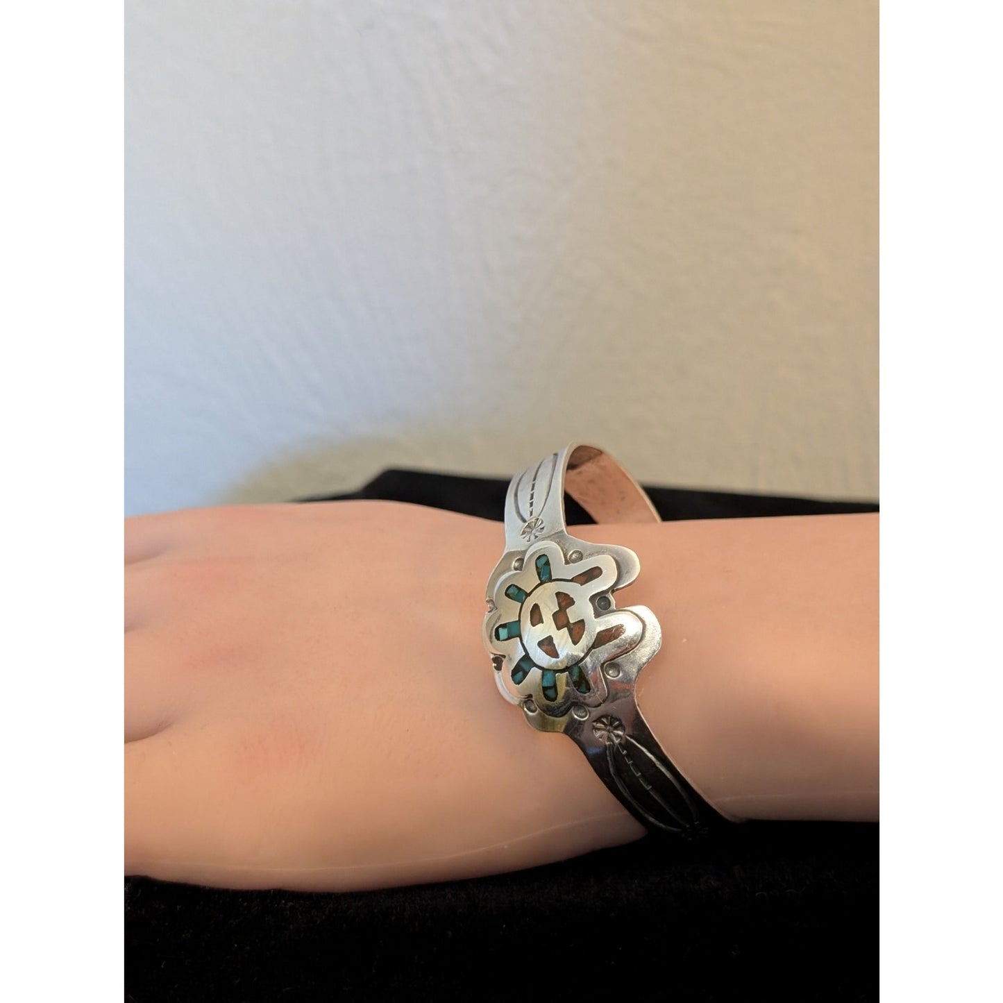 Rare Native American Vtg Sterling Silver Coral Turquoise Sun Cuff Bracelet