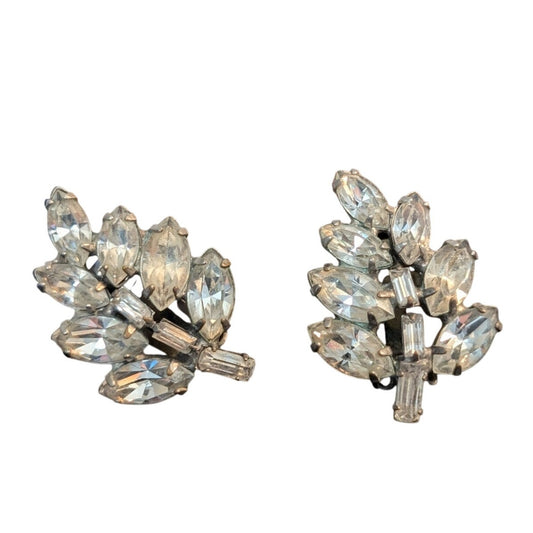 Vintage Weiss Signed 50s Rhinestone Leaf Clip On Earrings
