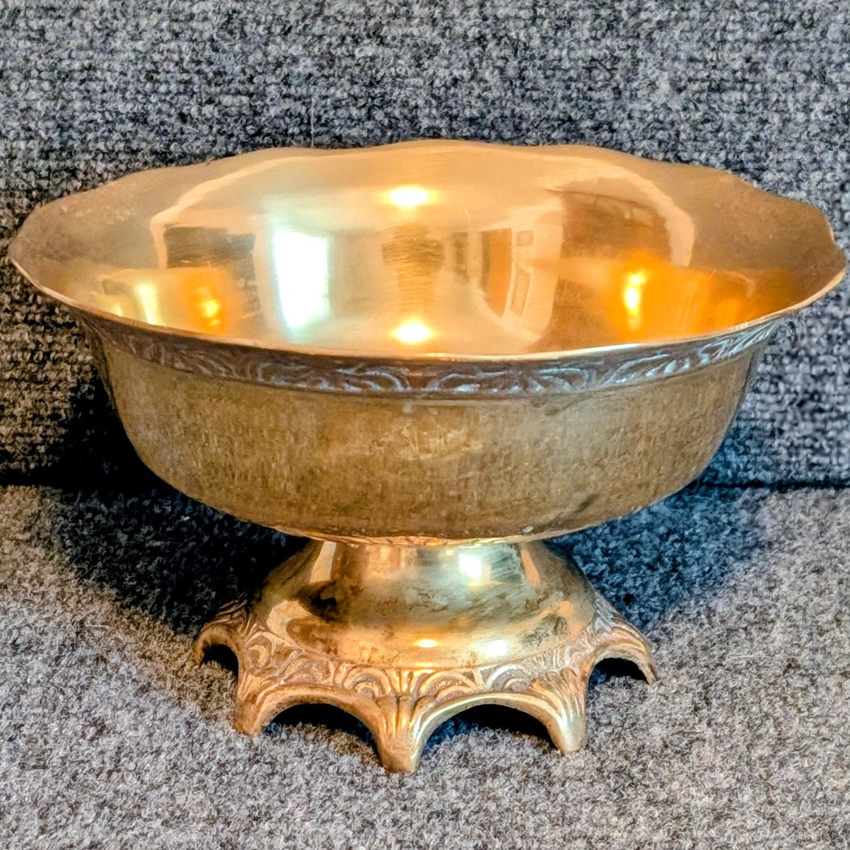 Mid-Century 1960s Pedestal Heavy Brass Decorative Bowl