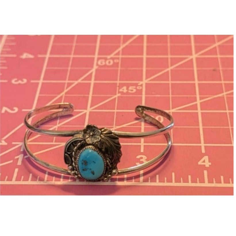Vintage Signed SM Native Turquoise Rose Leaf Split Band Sterling Cuff Bracelet