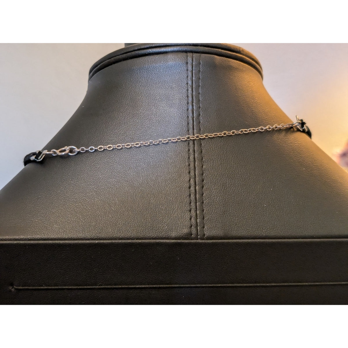 Vtg Jezlaine 925 Sterling Filigree Teardrop Onyx Pendant on 925 Cord Necklace