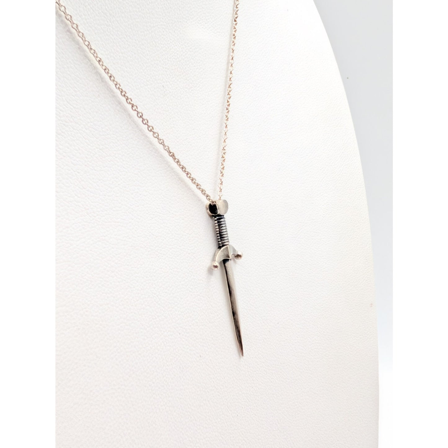 Vtg 925 Sterling Silver Stiletto Pendant Chain 16.5" Necklace