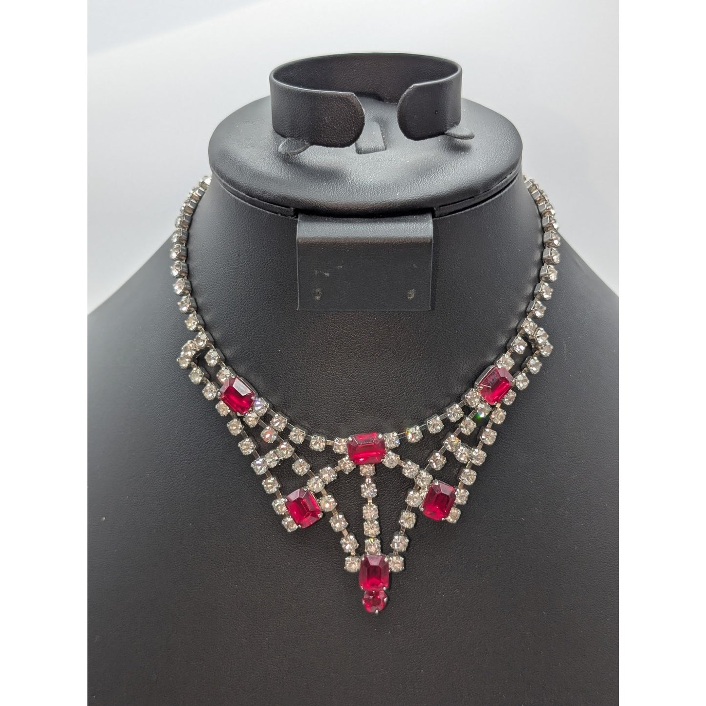 Vintage Red Ruby & Clear Rhinestone Collar Hook 15" Silver Tone Collar Necklace