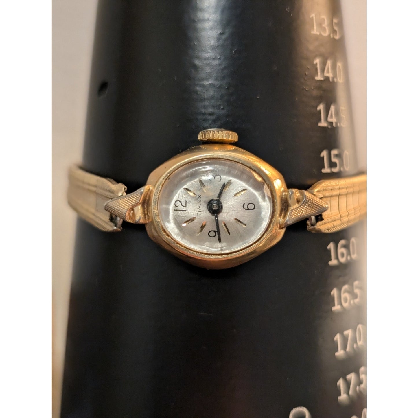 VTG 50s Timex 10K Gold Filled Stainless Steel Back MiraFlex Band Ladies Watch