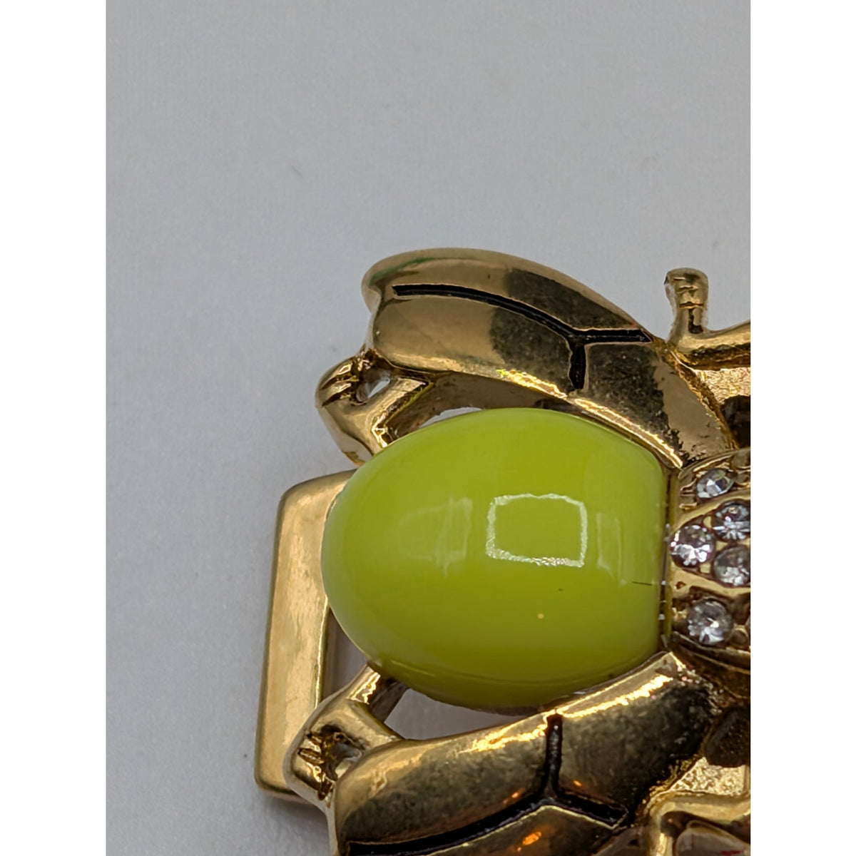 Stella & Dot Keep Collective Buzz Thrill Bee Slider Charm