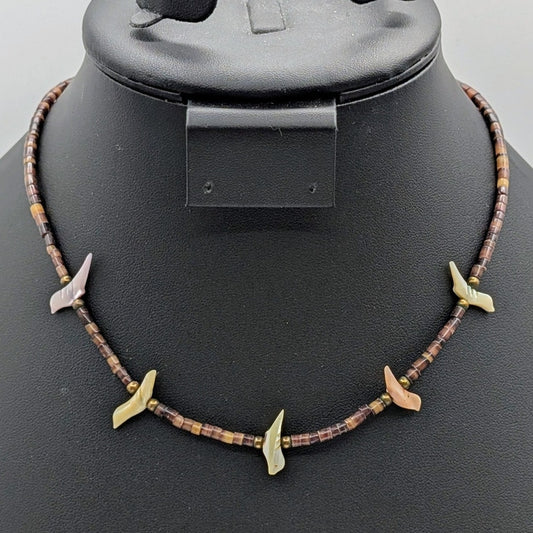 Vintage Carved Birds MOP Fetish Heishi Bead Hook Clasp 16" Necklace