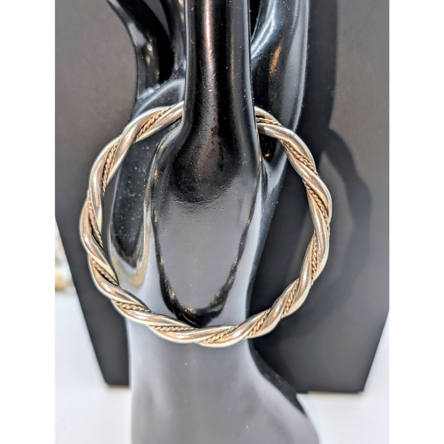 Vintage Unmarked Tested 925 Sterling Silver Twisted Bangle Bracelet