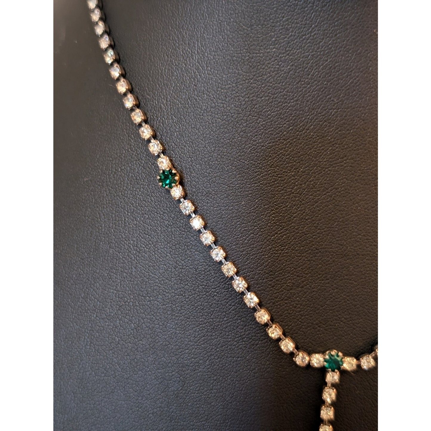 Vintage Rhinestone Green Drop Dangle Fold Over Clasp Silver Tone Necklace