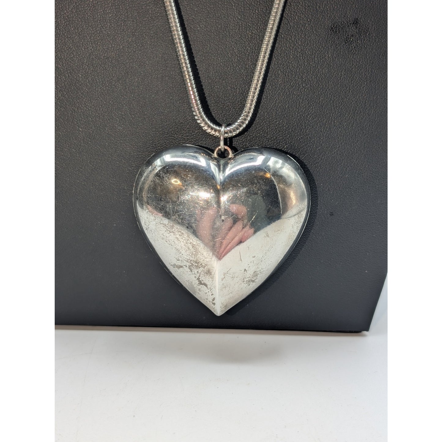 Lot of 4 Silver Tone Necklaces-Heart Pendant Disk Dangles Solitaire & Bar Chain