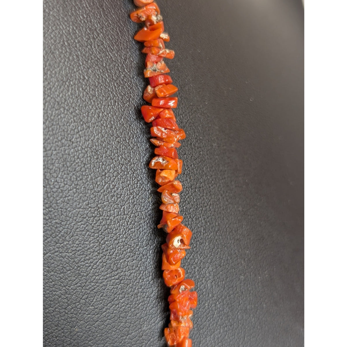 Natural Drilled Uncut Coral Chip 32" Strand