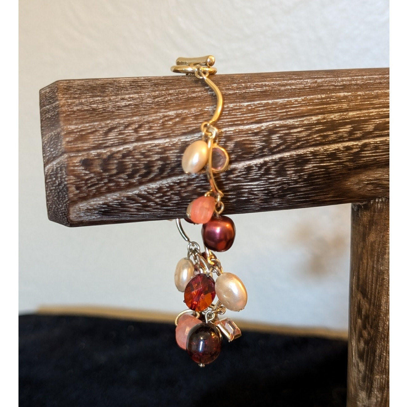 Gold Tone Colored Pearl Crystal Glass Amber Bead Scalloped Bar Toggle Bracelet