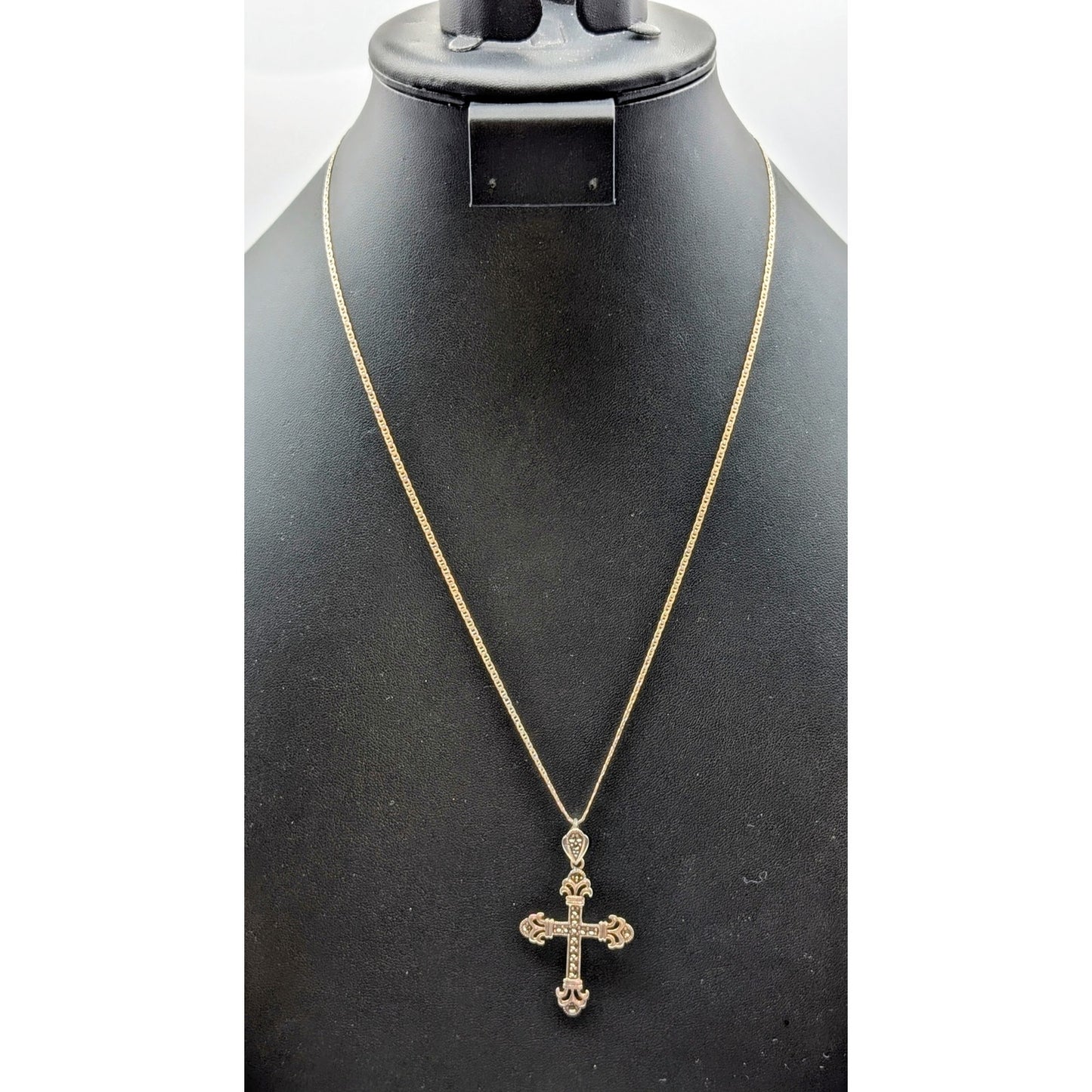 Sterling Silver Marcasite Art Deco Cross on 925 Sterling 21.5" Chain Necklace