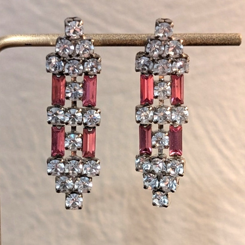 Vtg 50s Art Deco Inspired Pink Baguette & Clear Round Rhinestone Drop Earrings