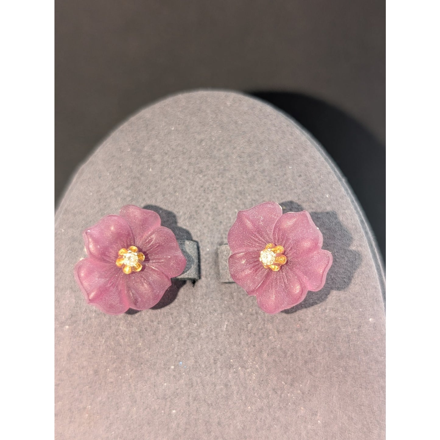 14k Vtg Tested Diamond Stud Earrings W/ Removable Purple Carved Flower Jacket