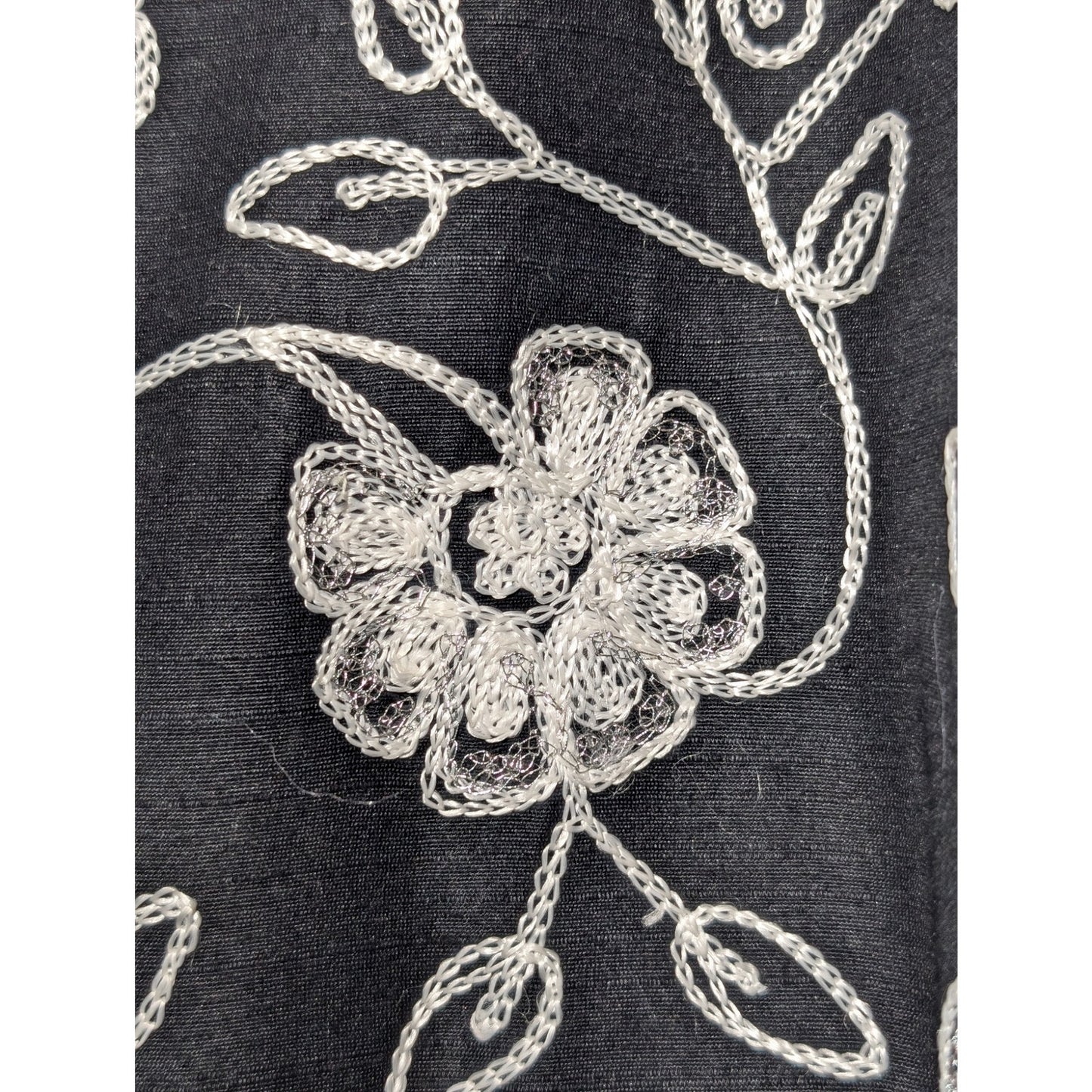 Life Style Black White Floral Embroidered Button Front Silk Blend Jacket Sz XL