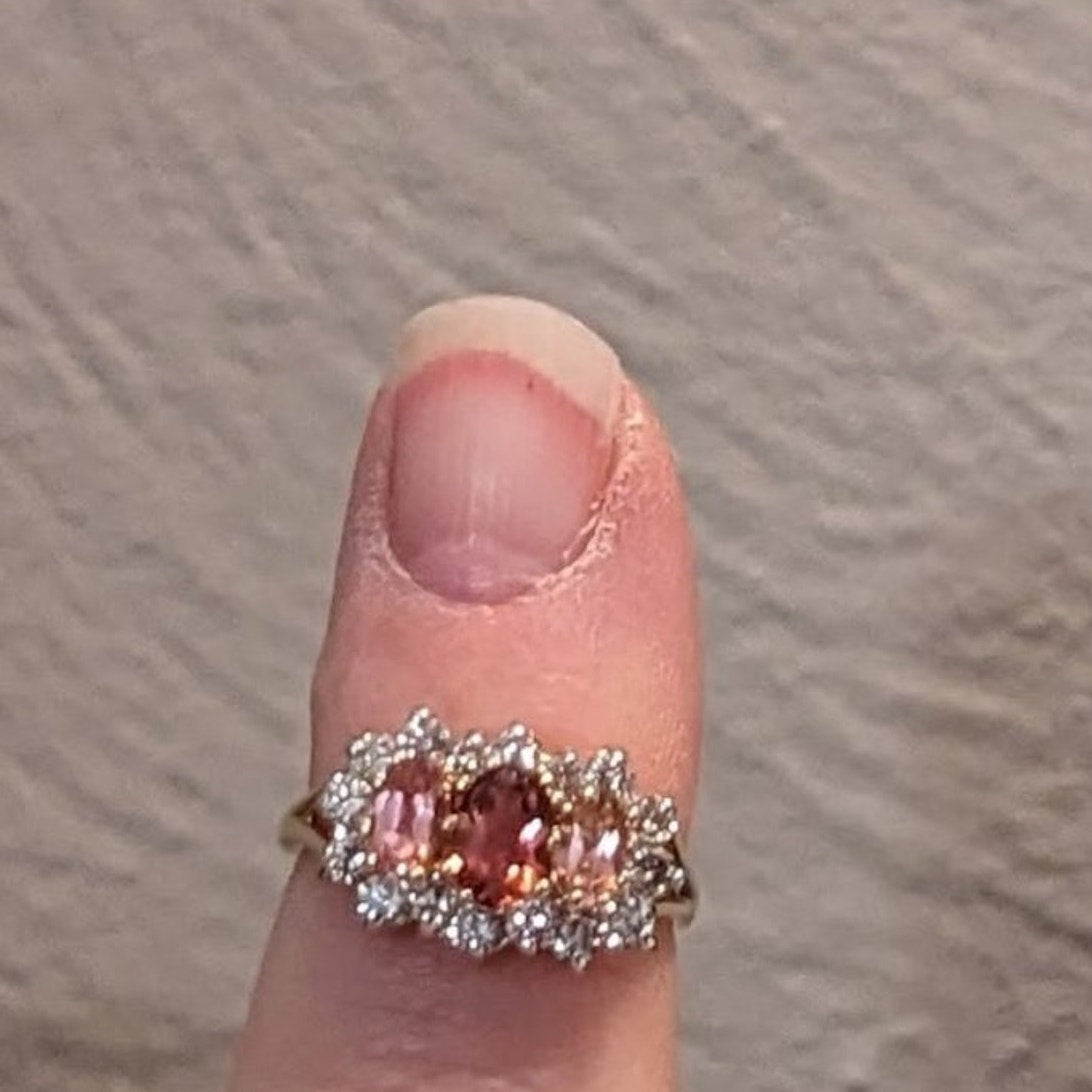 Vintage Early 2000's 18k Pink Tourmaline and Diamond Ring Sz 5.25-5.50