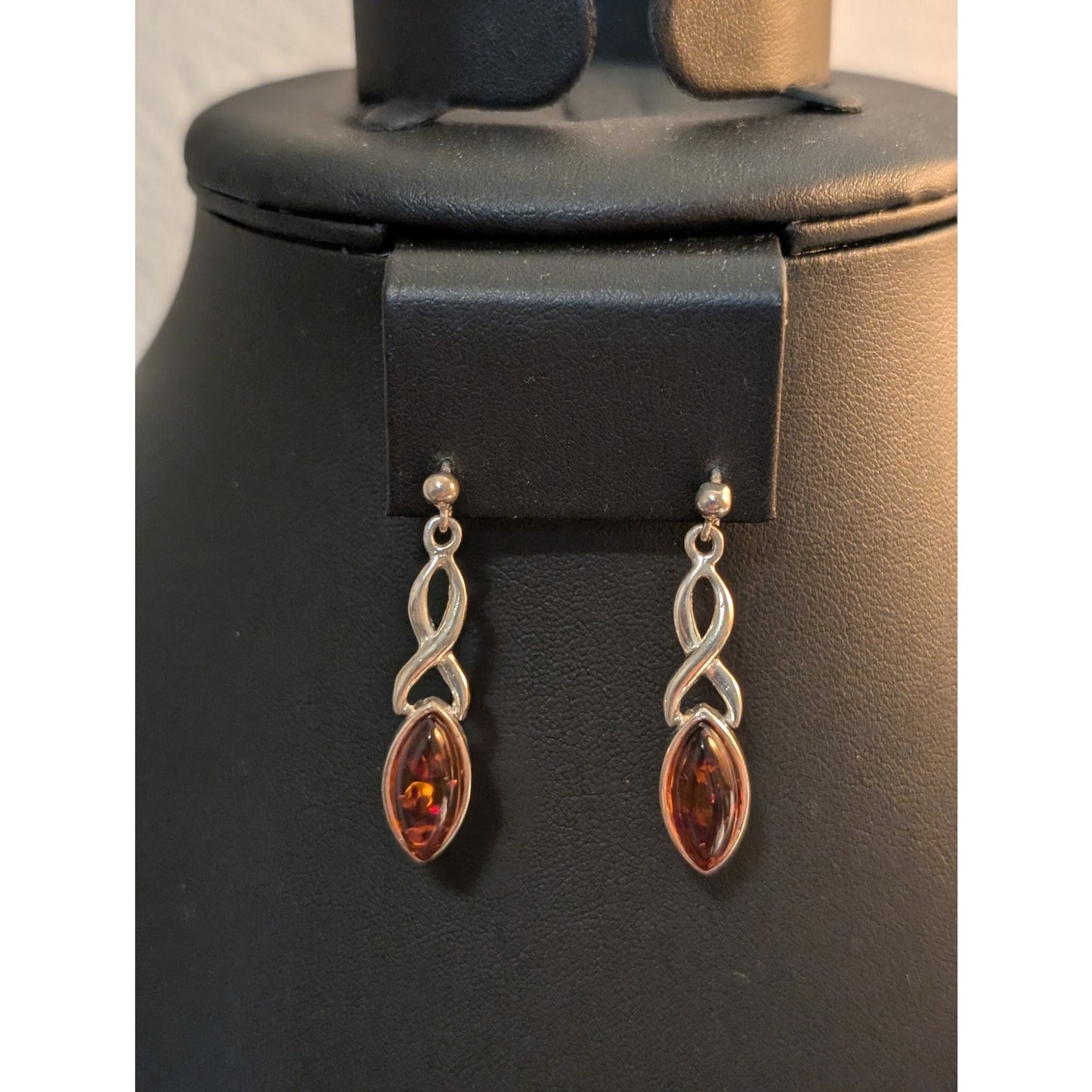 Vtg Natural Marquis Shape Baltic Amber 925 Sterling Silver Necklace/Earring Set