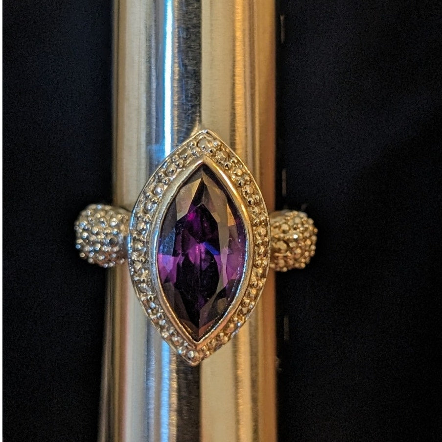 Purple Marquis Cut Glass Silver Tone Unmarked Ring Size 8.25